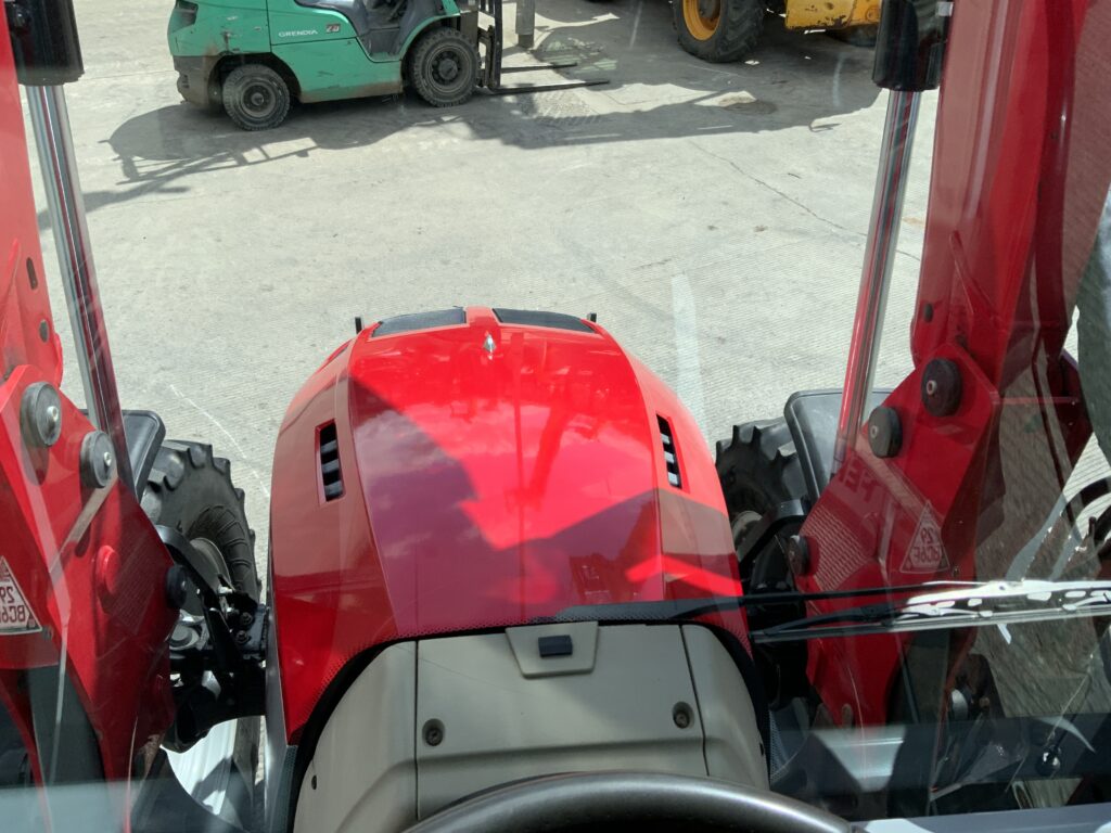 Massey Ferguson 5S.135 Tractor (ST26587)