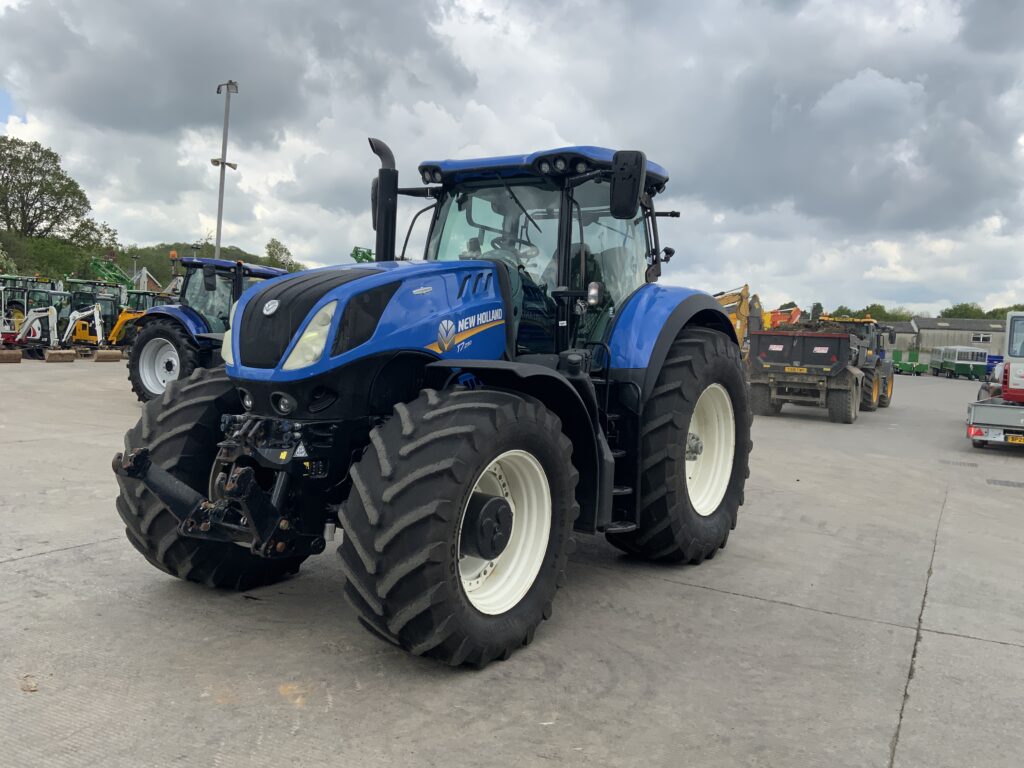New Holland T7.290 Tractor (ST24455)
