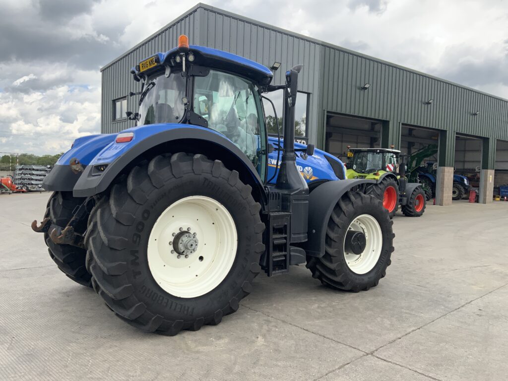New Holland T7.290 Tractor (ST24455)