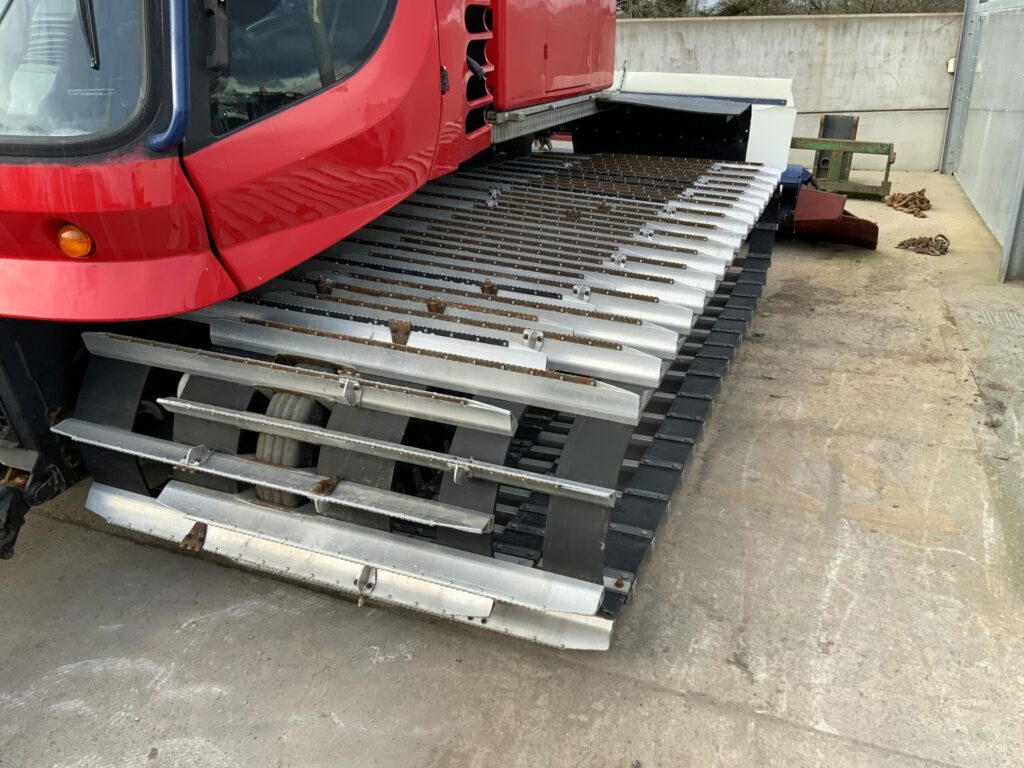 Pisten Bully PB300 Snow Groomer (ST26121)