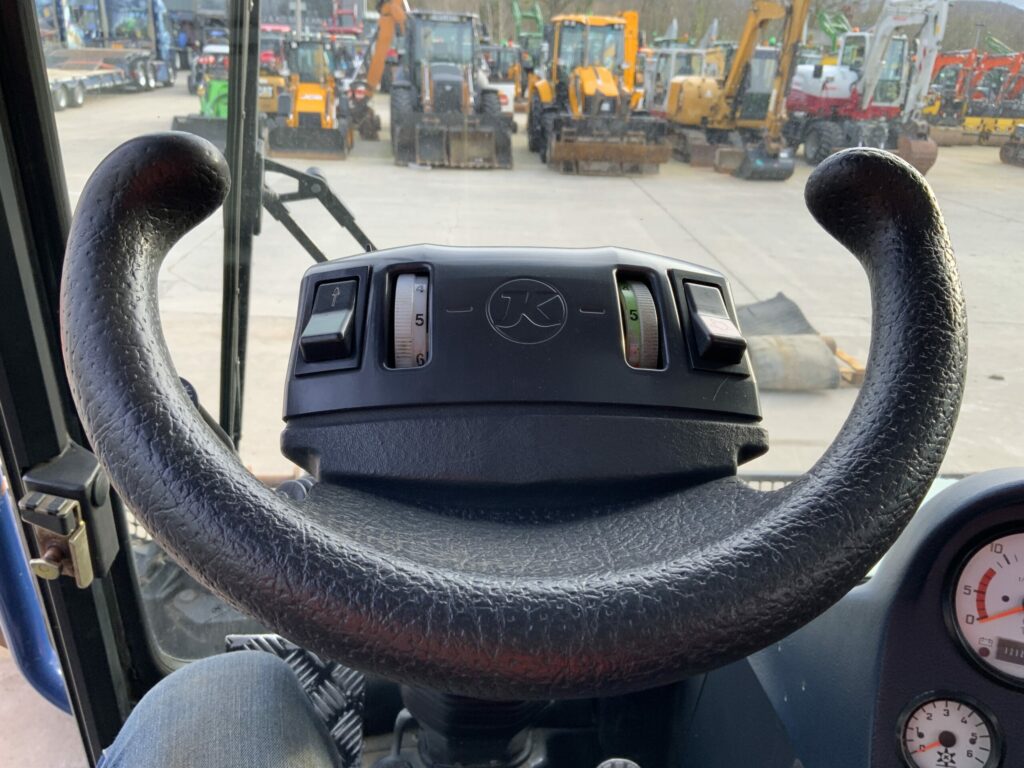 Pisten Bully PB300 Snow Groomer (ST26121)