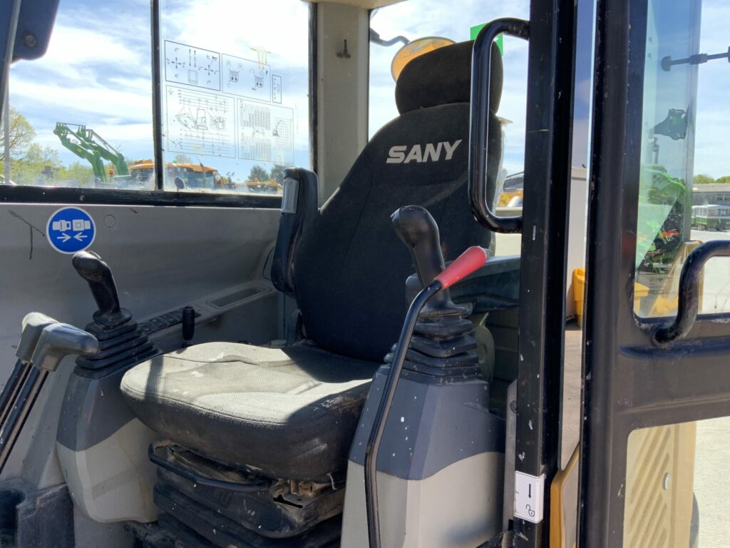 Sany SY80U Digger (ST25035)