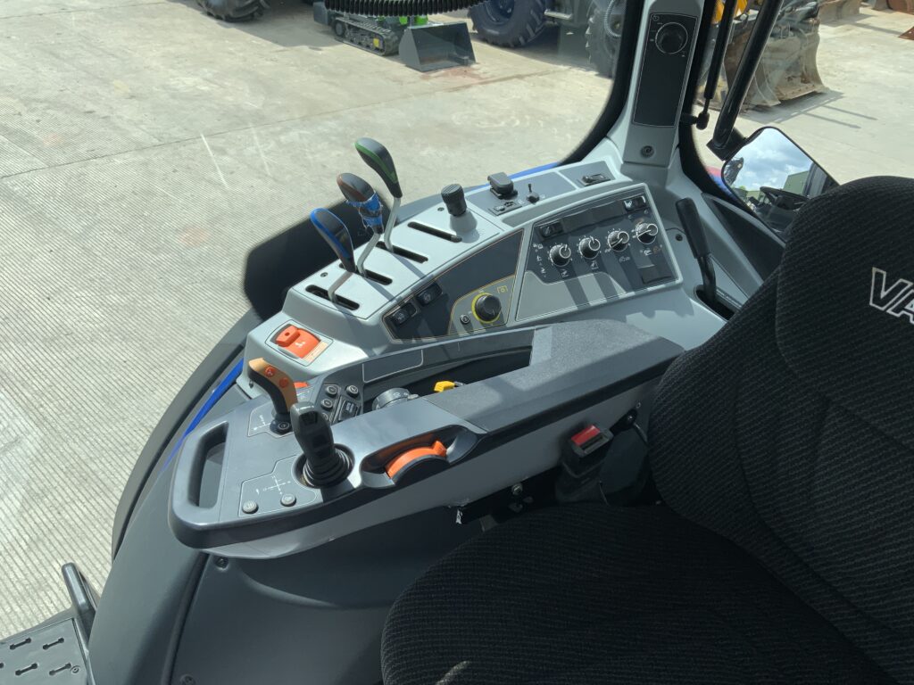 Valtra T155 Active (ST26475)