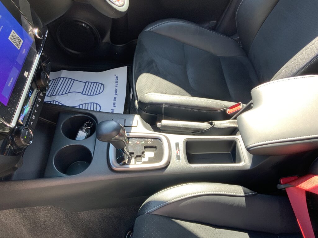 Toyota Hilux 2.8 D-4D-h Invincible X GR Sport (ST23527)