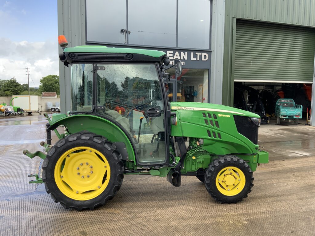 John Deere 5075 GV Narrow Tractor (ST26505)