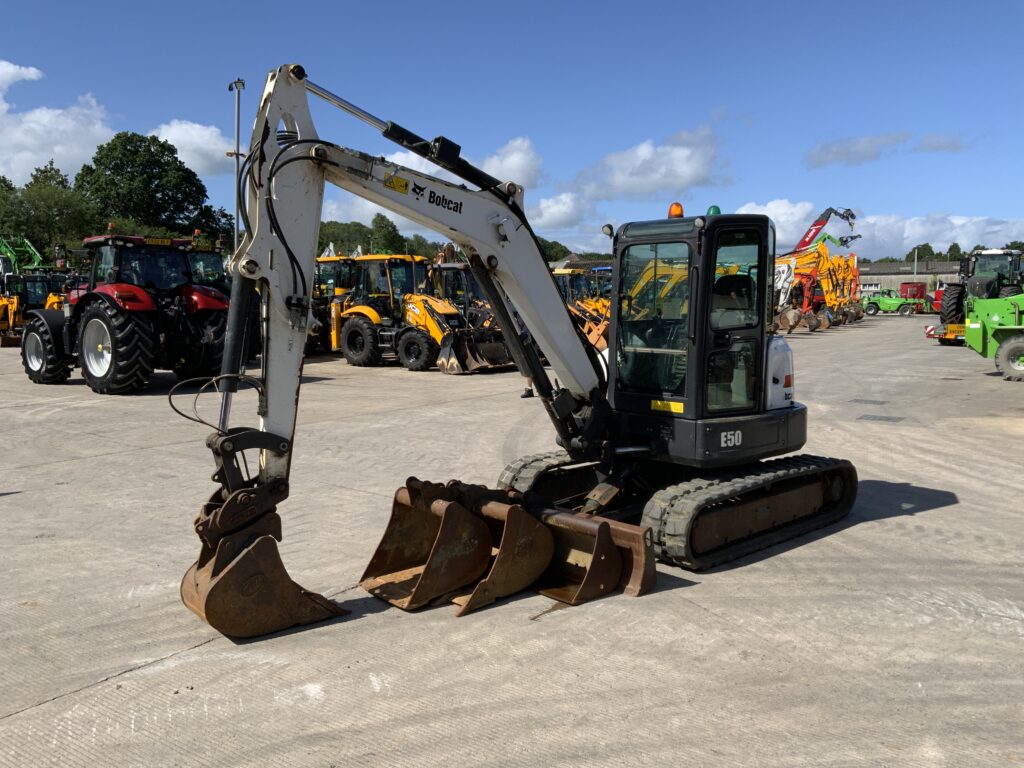 Bobcat E50 Digger (ST26705)