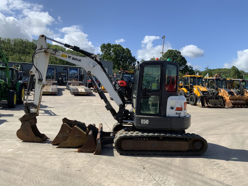 Bobcat E50 Digger (ST26705)