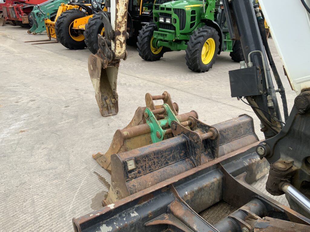 Bobcat E50 Digger (ST26706)