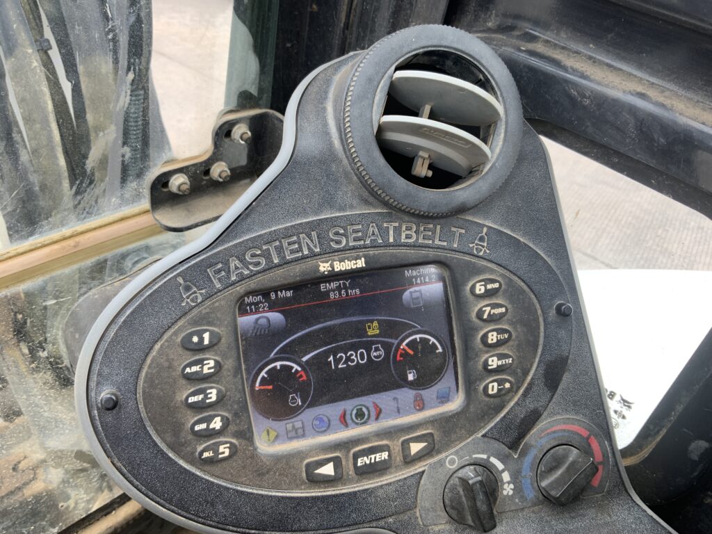 Bobcat E50 Digger (ST26706)