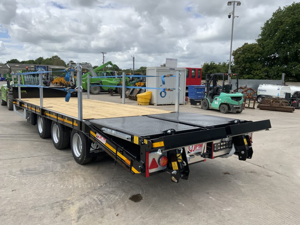 JPM Black 26ft tri Axle low Loader Trailer (ST26937)