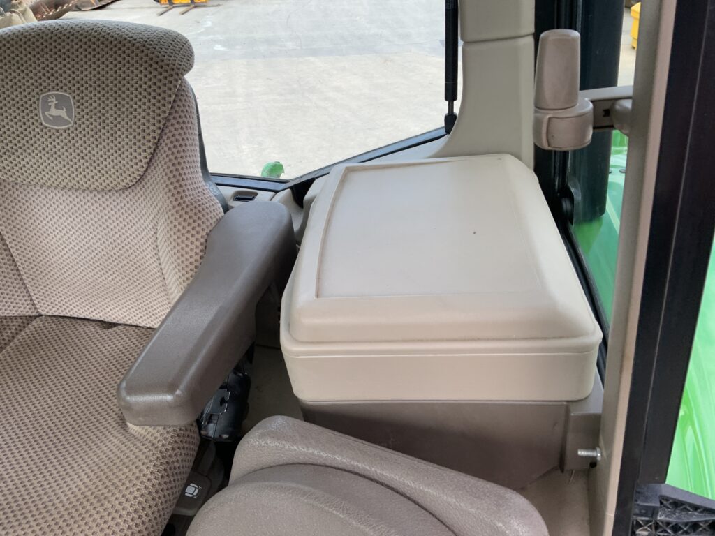 John Deere 6170M Tractor (ST26719)