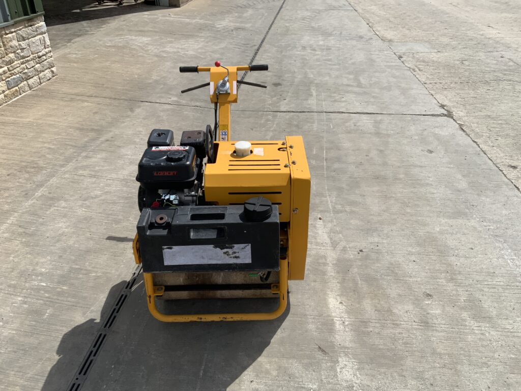 Lumag VW300 Pro Single Drum Roller (ST26989)