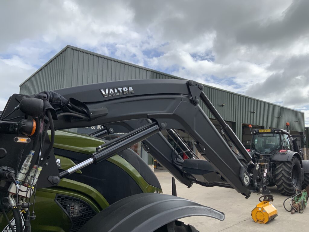 Valtra T155 Active Tractor (ST26785)