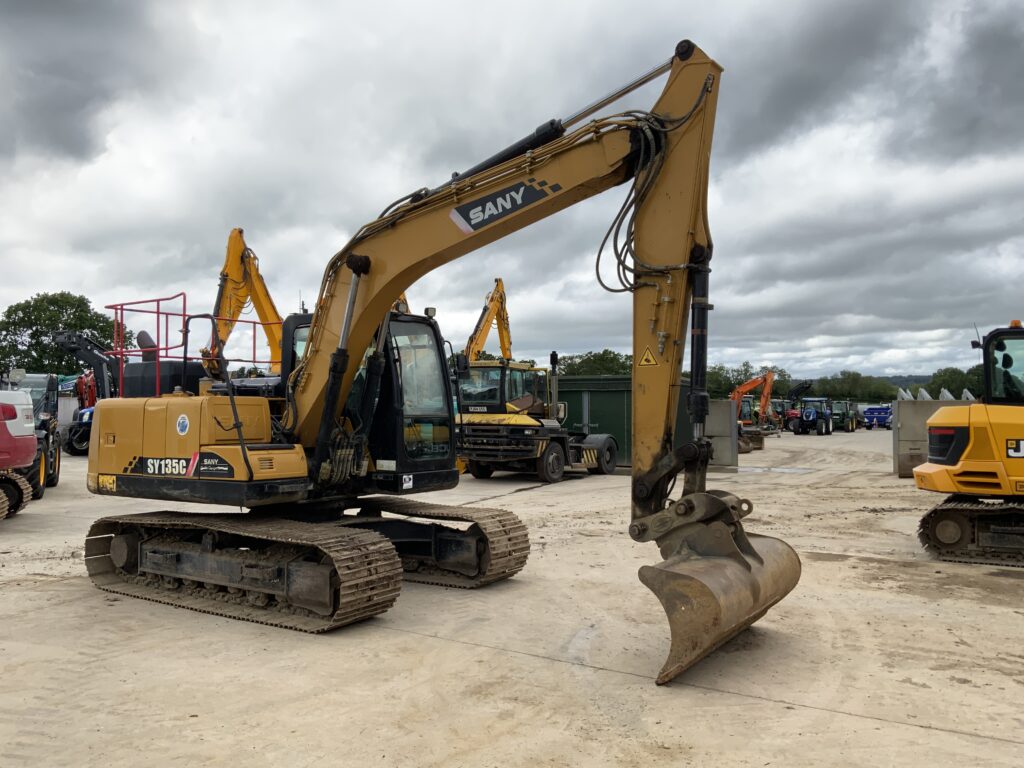 Sany SY135C Digger (ST27031)