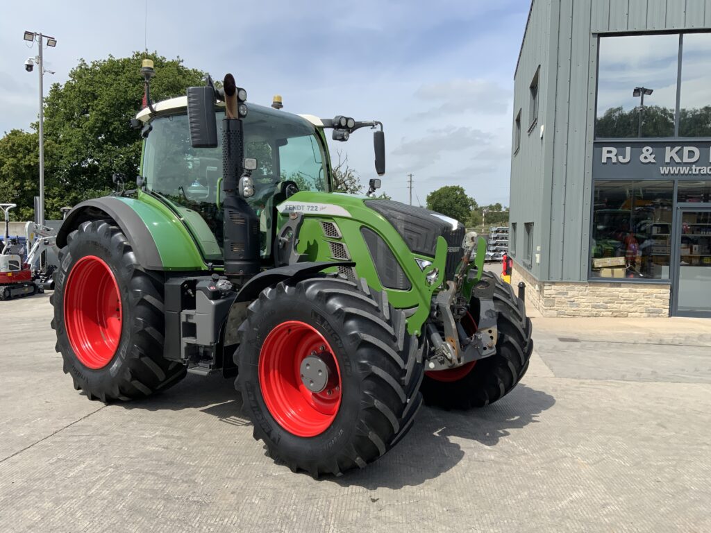 Fendt 722 Profi Plus Tractor (ST26905)