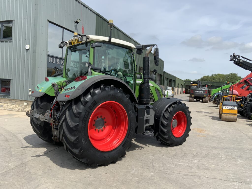 Fendt 722 Profi Plus Tractor (ST26905)