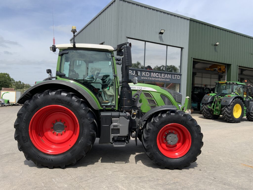 Fendt 722 Profi Plus Tractor (ST26905)