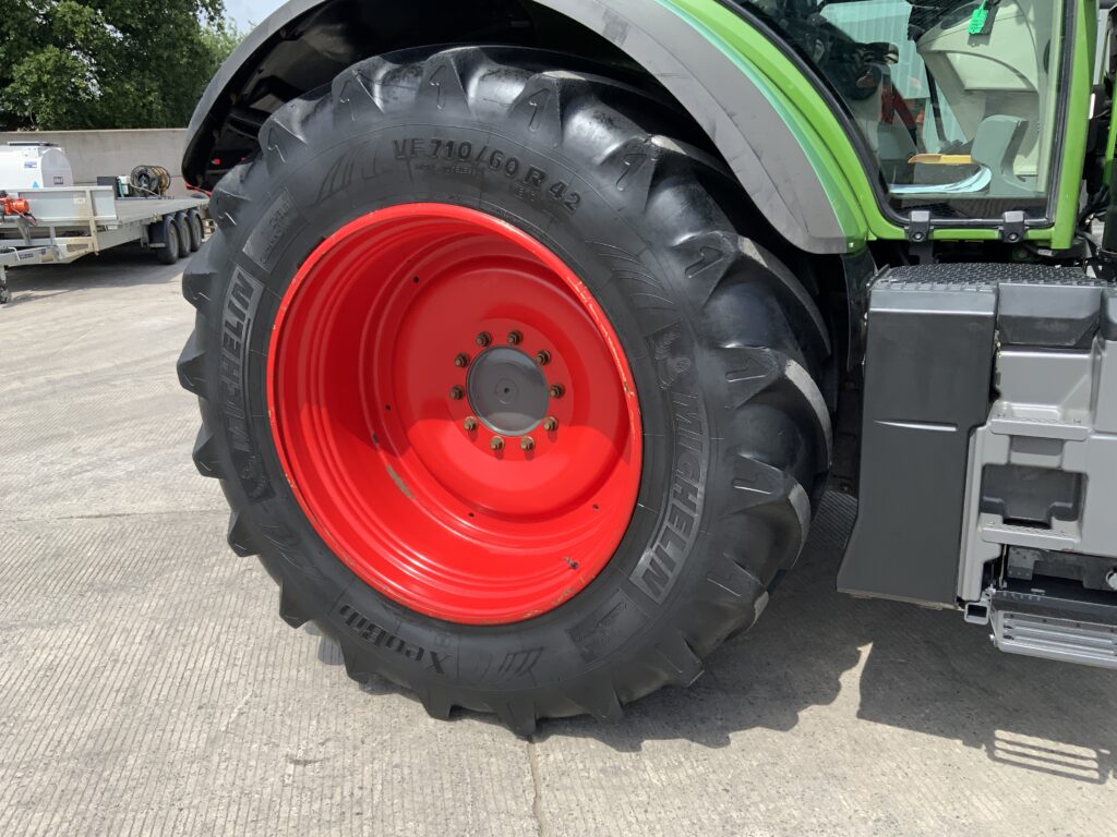 Fendt 722 Profi Plus Tractor (ST26905)