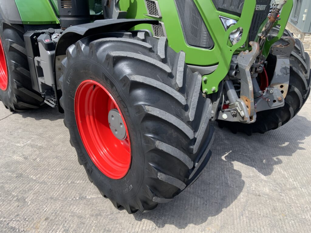Fendt 722 Profi Plus Tractor (ST26905)