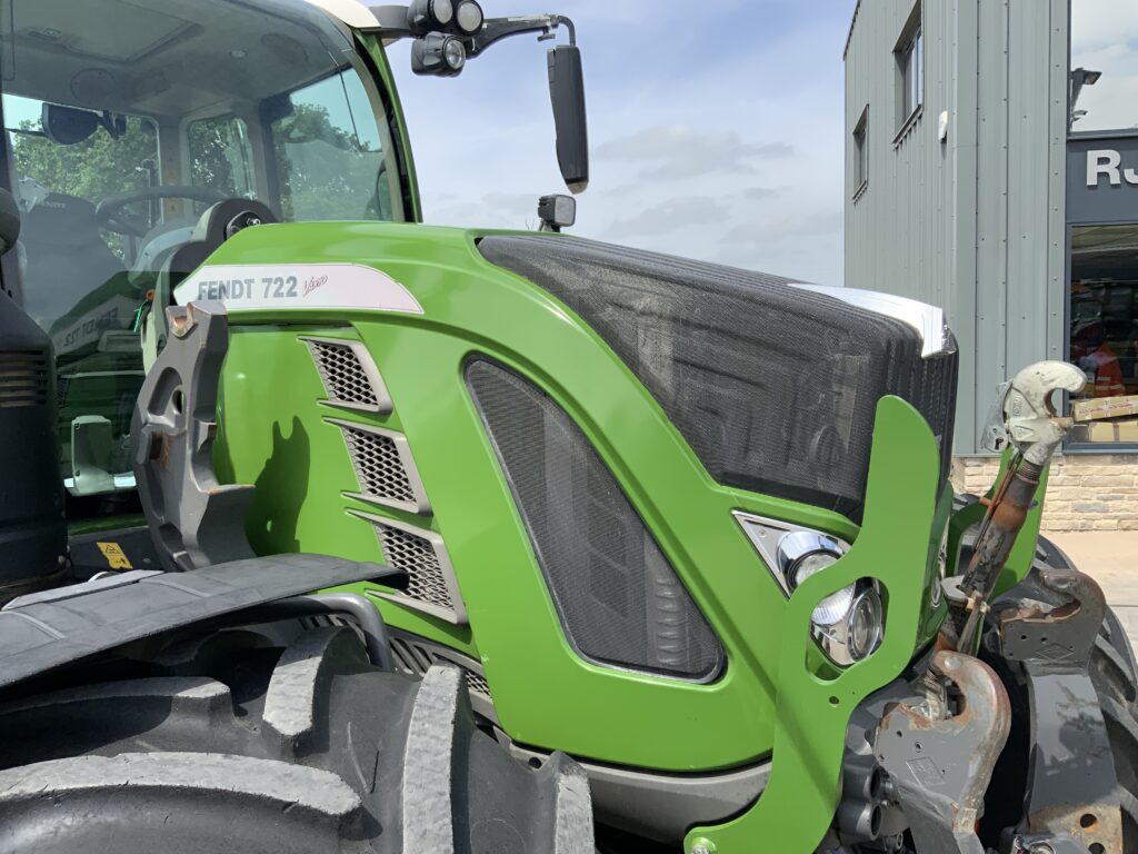 Fendt 722 Profi Plus Tractor (ST26905)