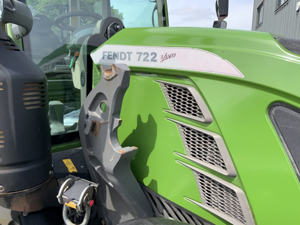 Fendt 722 Profi Plus Tractor (ST26905)