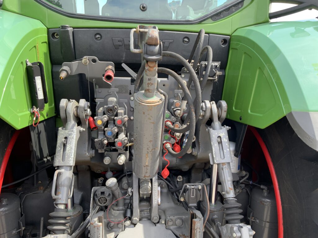 Fendt 722 Profi Plus Tractor (ST26905)