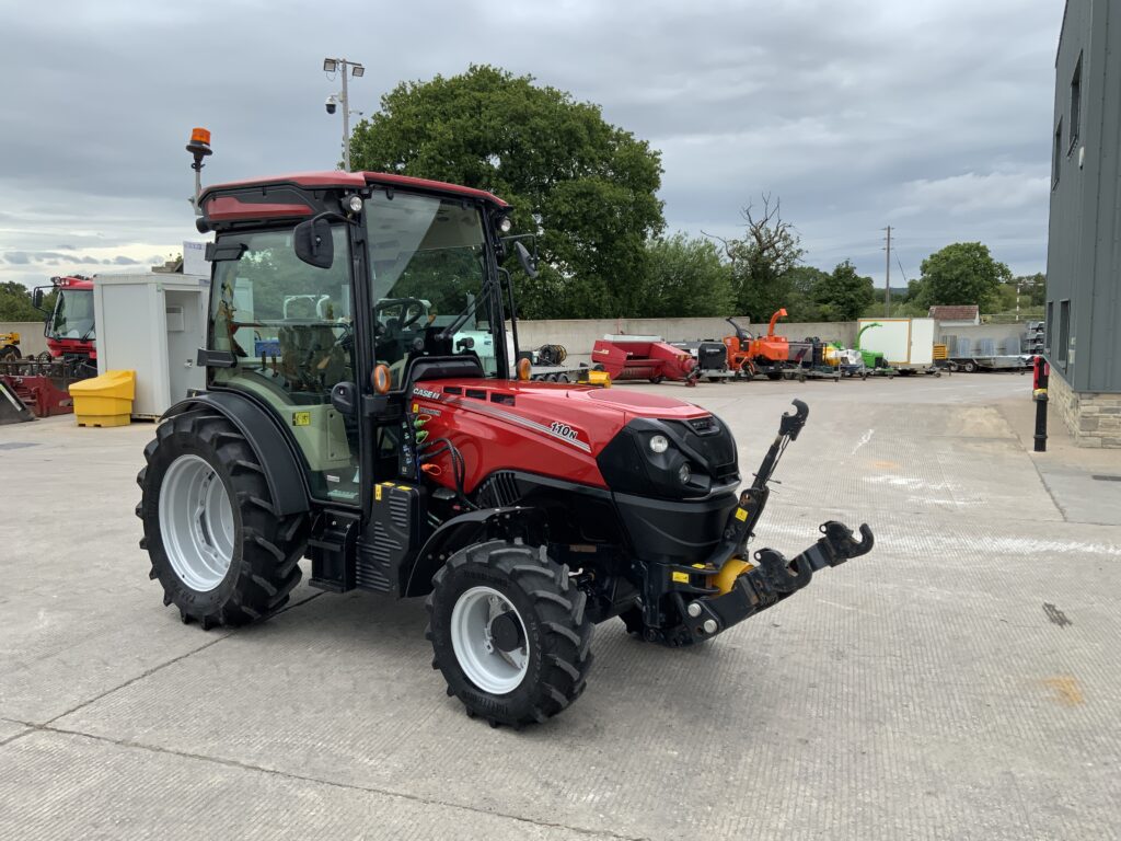Case Quantum 110N Narrow Tractor (ST26869)