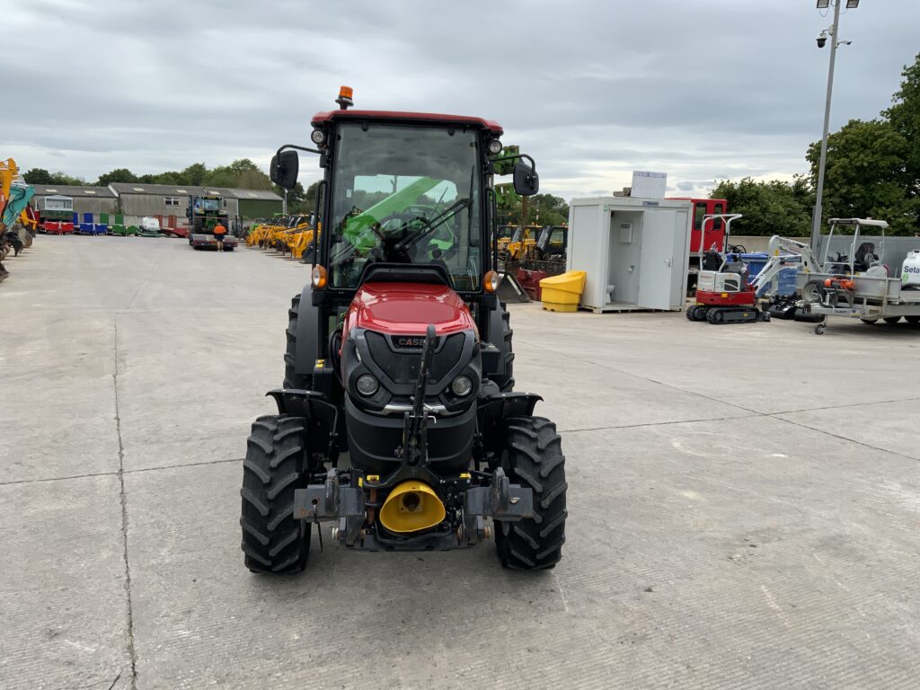 Case Quantum 110N Narrow Tractor (ST26869)
