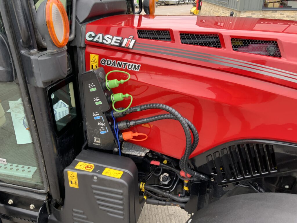 Case Quantum 110N Narrow Tractor (ST26869)