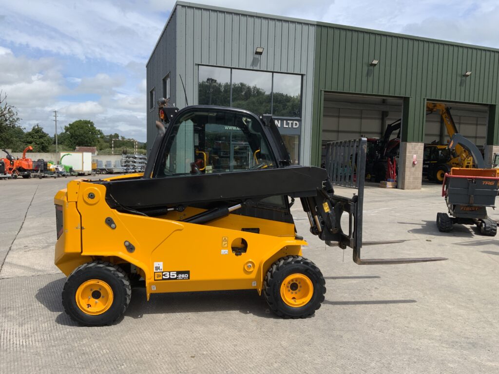 JCB 35-26 D Agri Teletruck 4X4 Telehandler (ST27034)