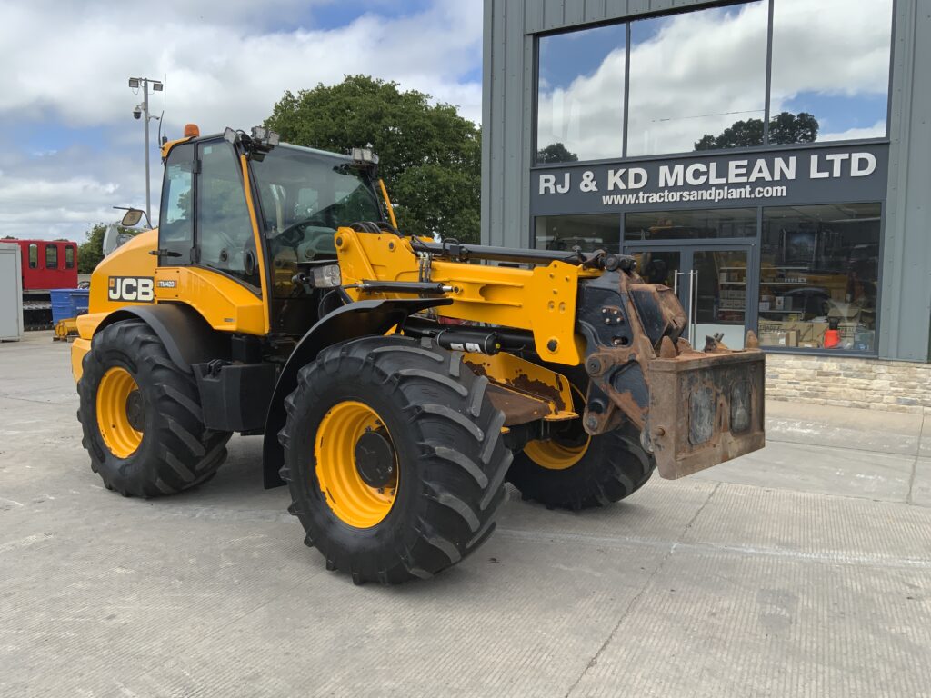 JCB TM420S Pivot Steer Telehandler (ST26682)