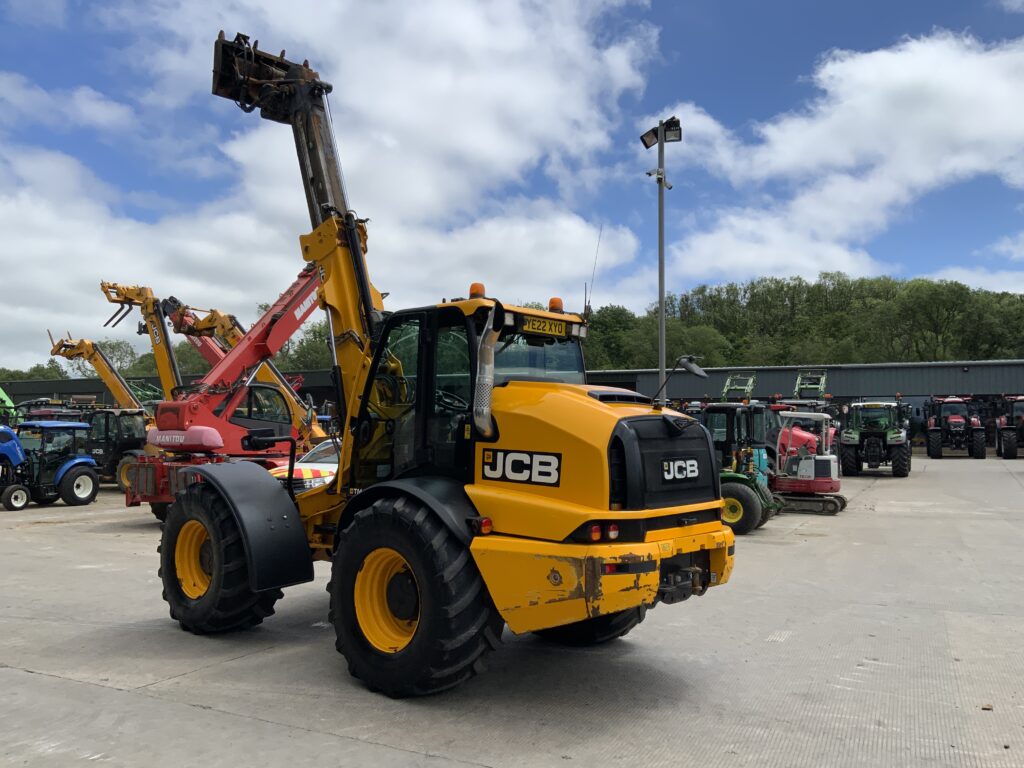 JCB TM420S Pivot Steer Telehandler (ST26682)