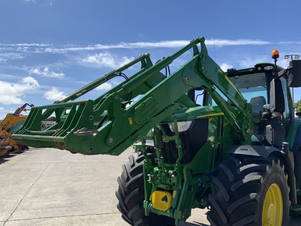 John Deere 6R250 Tractor (ST27059)