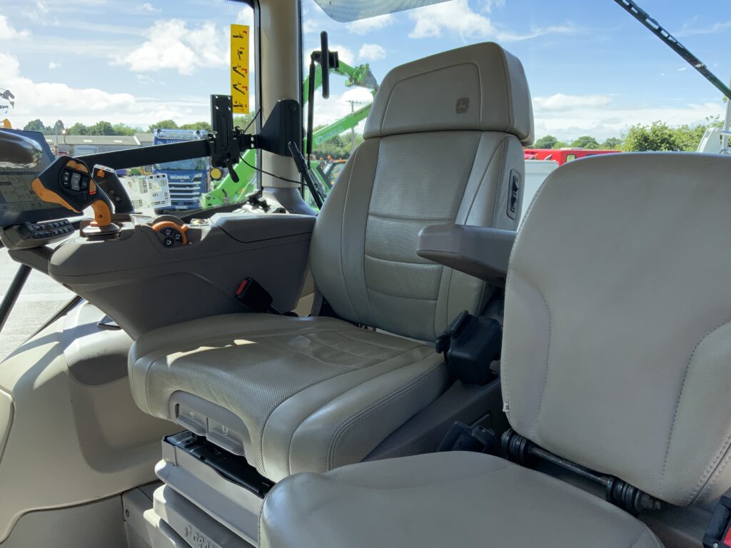 John Deere 6R250 Tractor (ST27059)