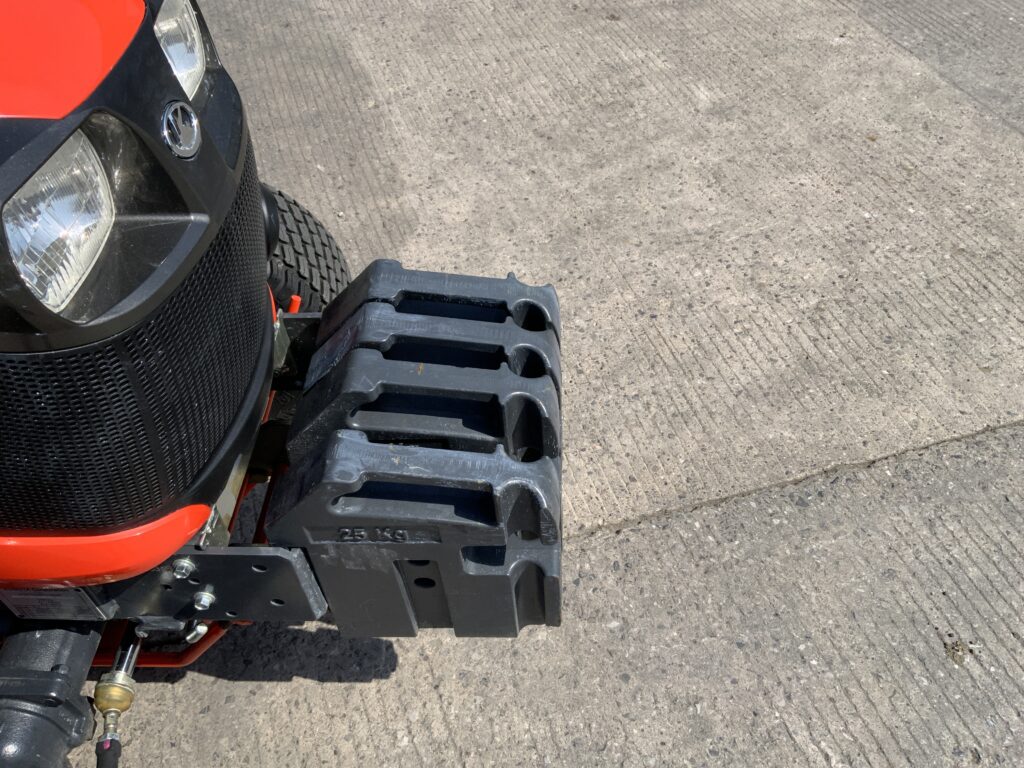 Kubota BX-231 Compact Tractor (ST27114)
