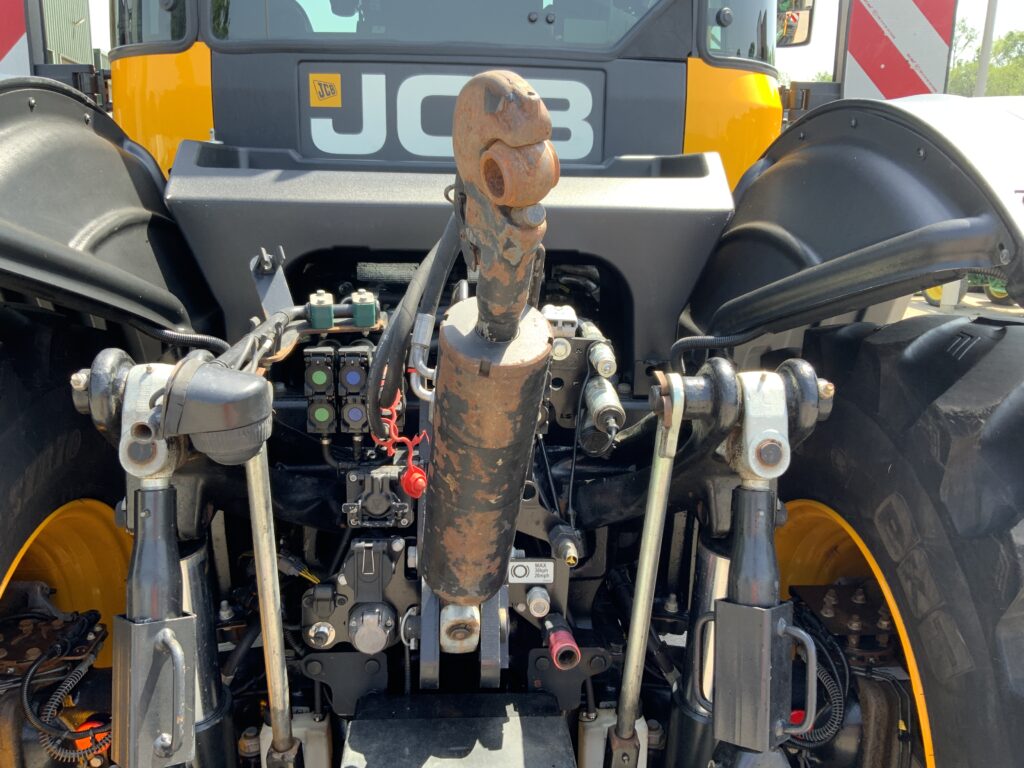 JCB 4220 Fastrac Icon Tractor (ST27046)