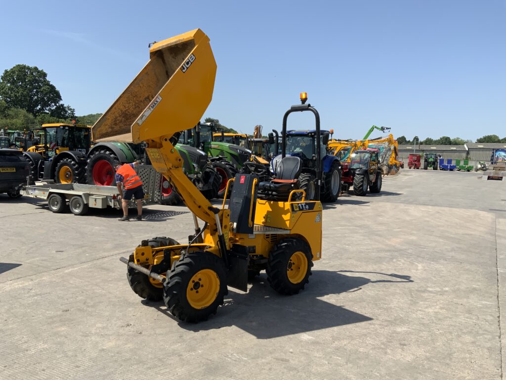 JCB 1 Tonne-2 Hi Tip Dumper (ST27110)