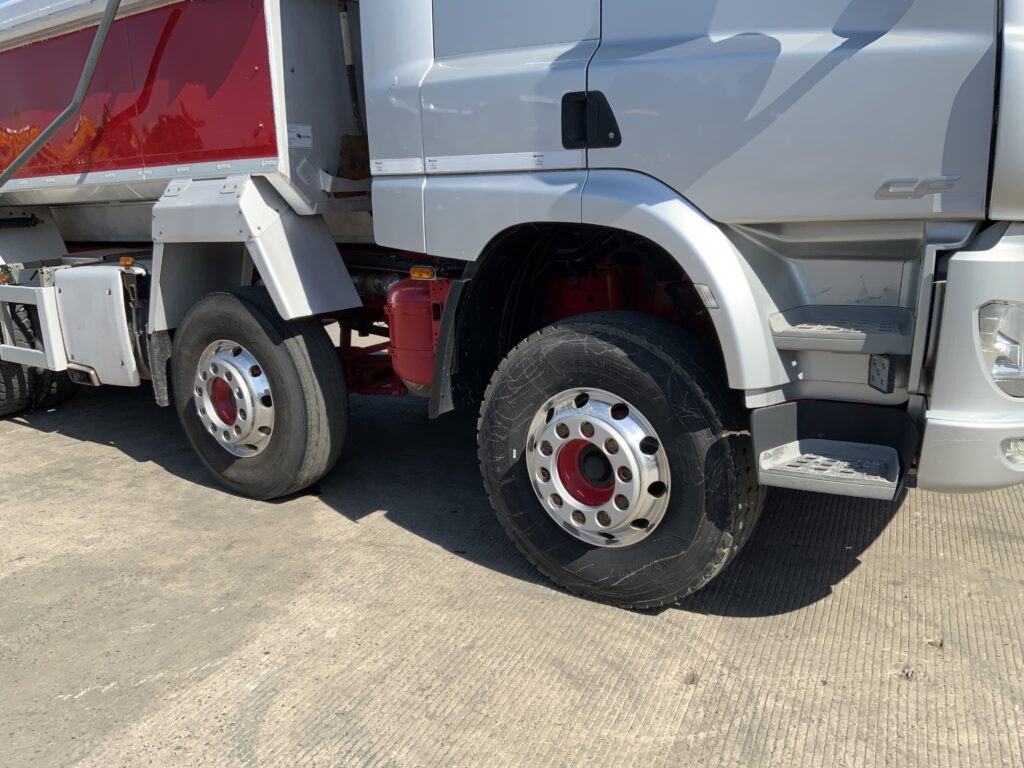 DAF CF450 8X4 Tipper Lorry