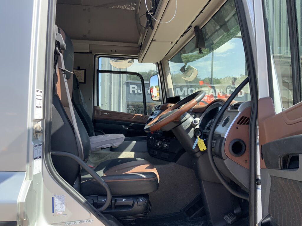 DAF CF450 8X4 Tipper Lorry