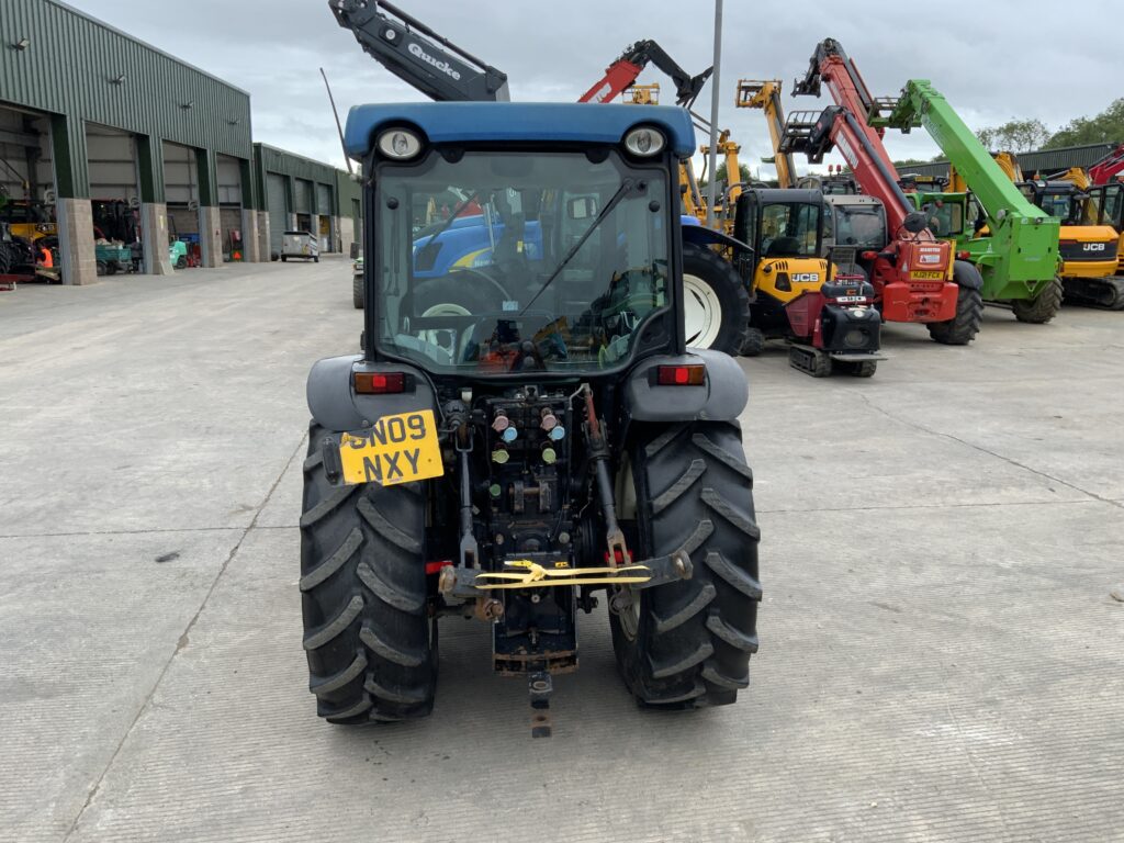 New Holland T4030F Narrow Super Steer Tractor (ST26800)