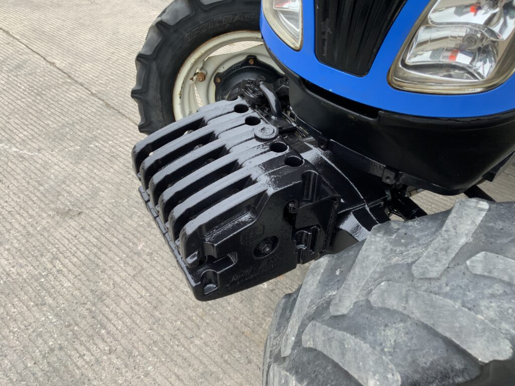 New Holland T4030F Narrow Super Steer Tractor (ST26800)
