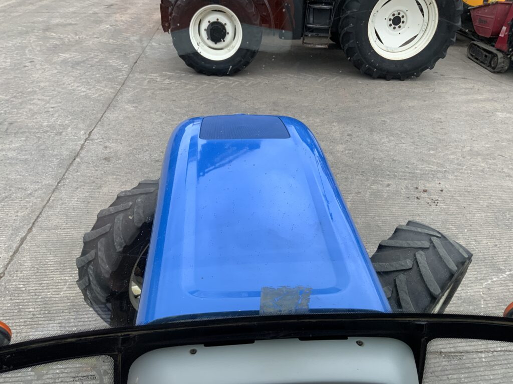 New Holland T4030F Narrow Super Steer Tractor (ST26800)