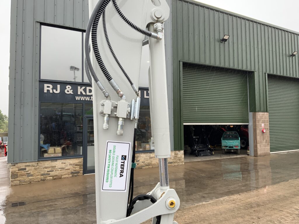 New Unused Takeuchi TB290-2 Digger