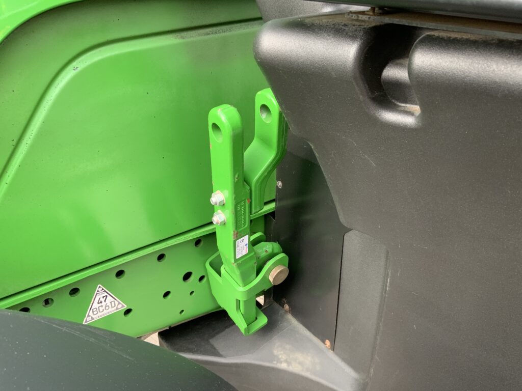 John Deere 6215R Premium Edition Tractor (ST26613)