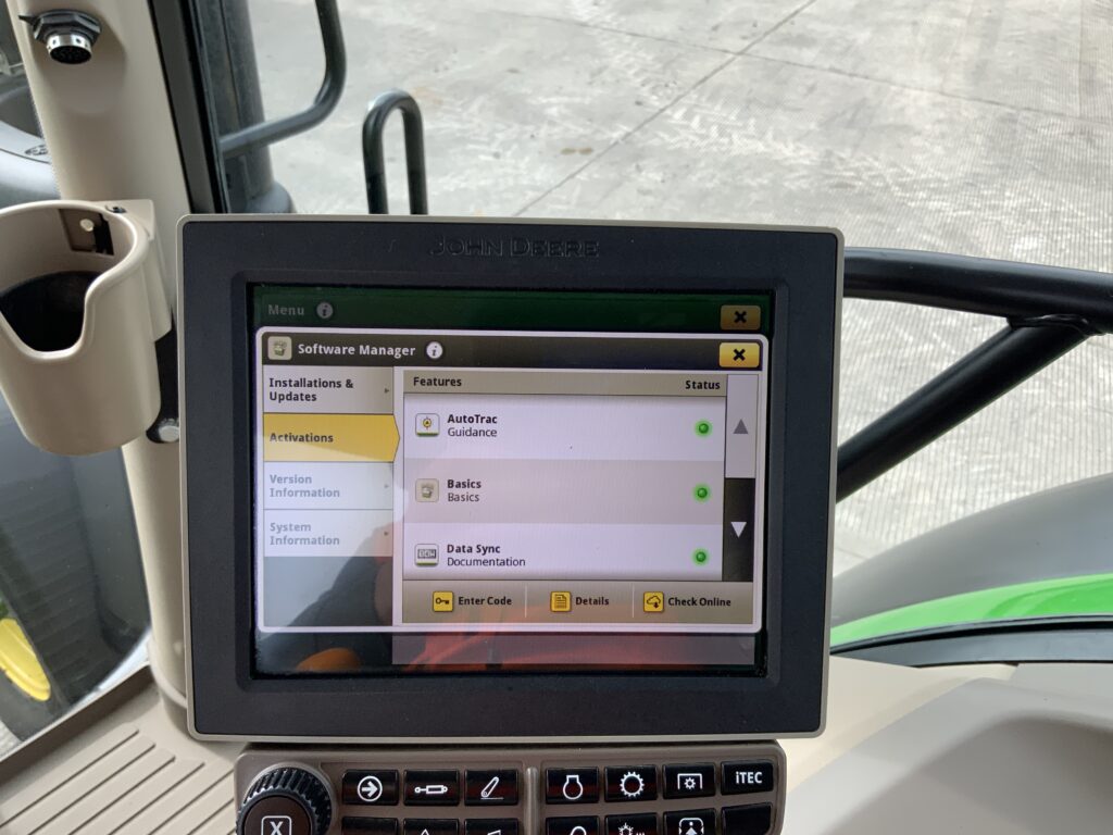 John Deere 6215R Premium Edition Tractor (ST26613)
