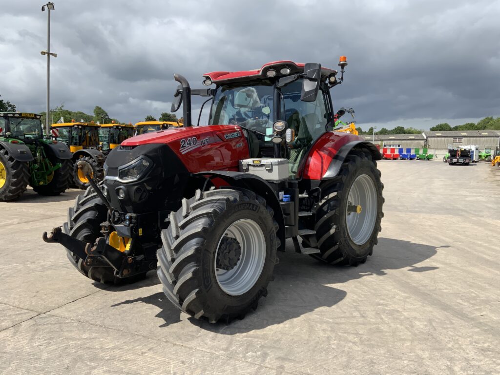 Case Puma 240 AFS Tractor (ST26759)