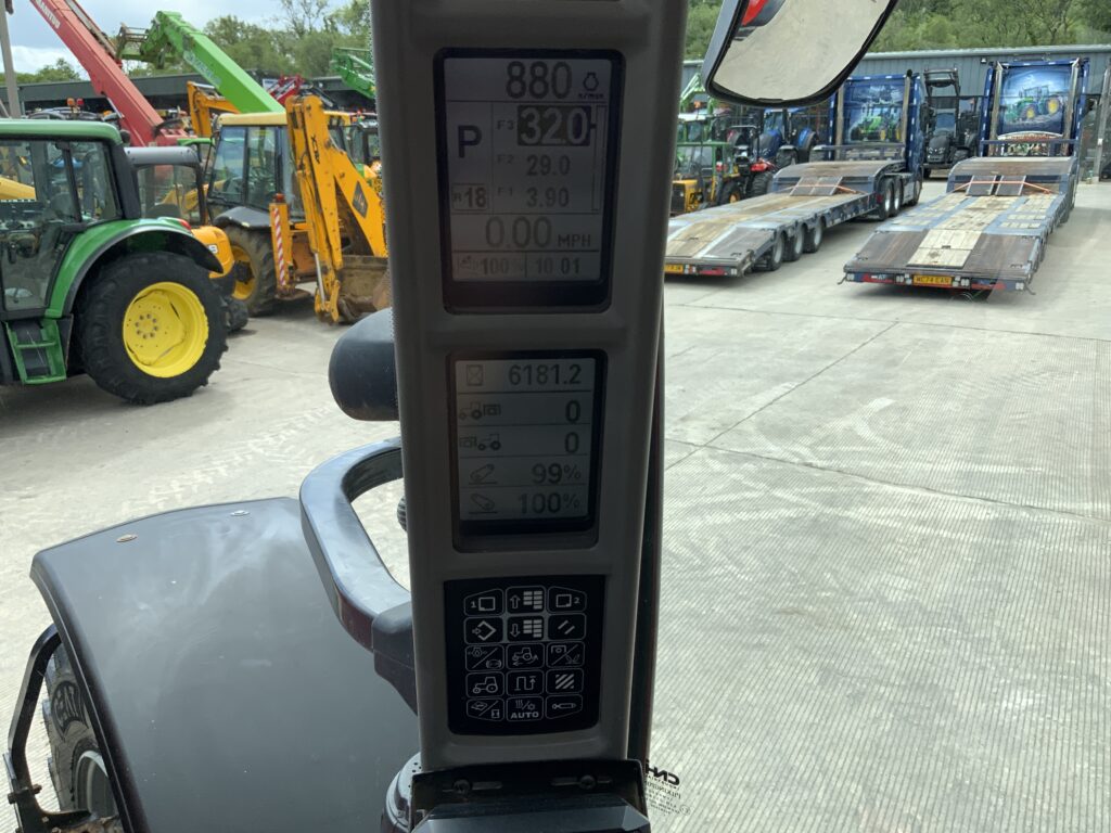 Case Puma 240 AFS Tractor (ST26759)