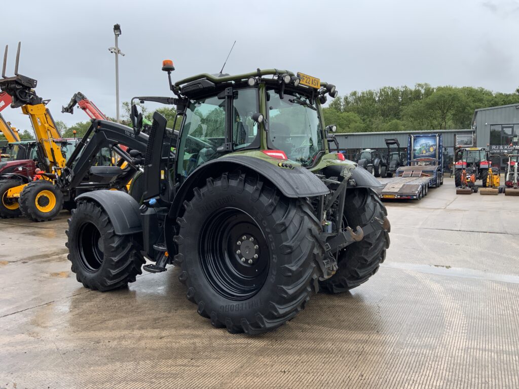 Valtra N175 Active Twin Track Reverse Drive Tractor (ST26893)