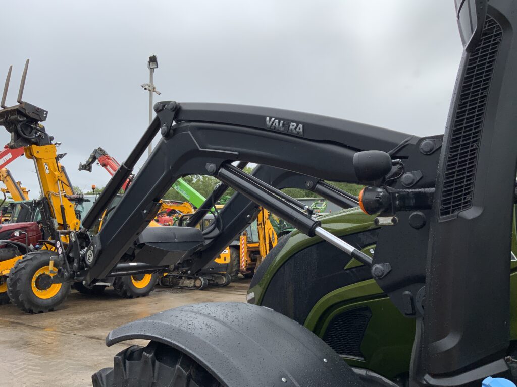 Valtra N175 Active Twin Track Reverse Drive Tractor (ST26893)