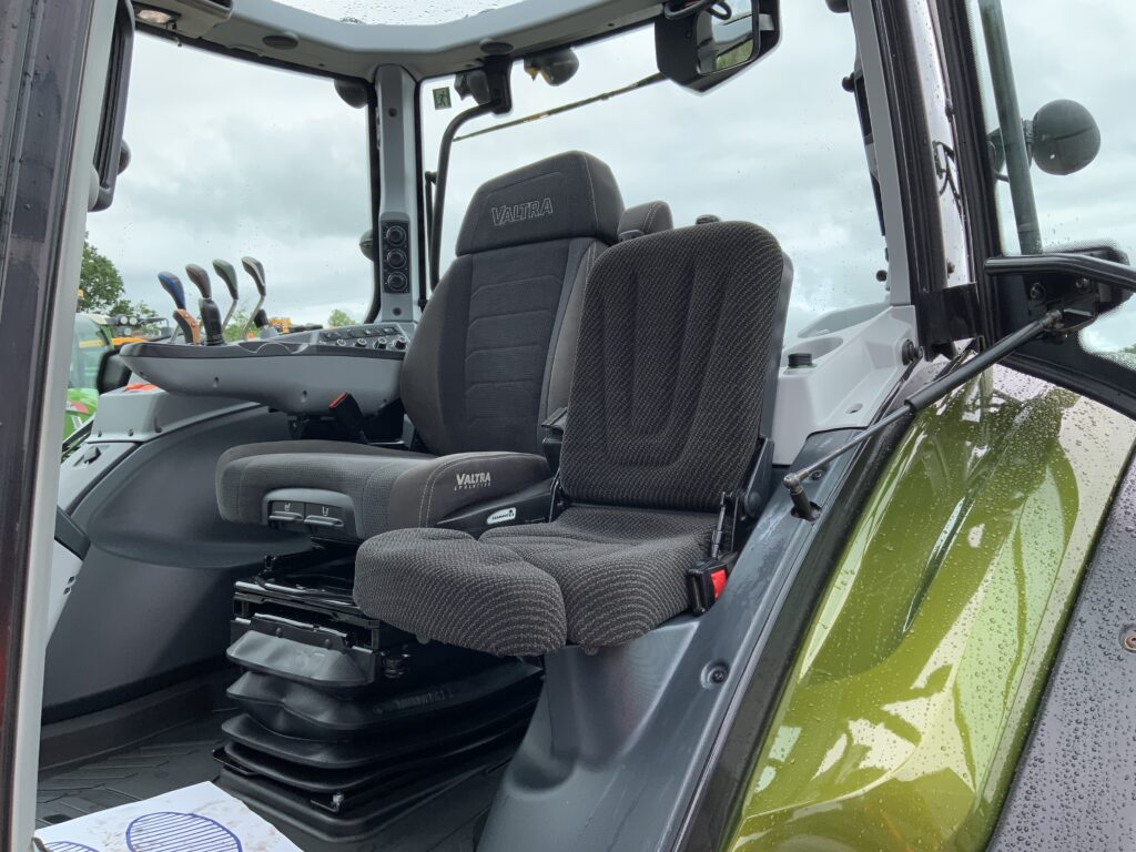 Valtra N175 Active Twin Track Reverse Drive Tractor (ST26893)